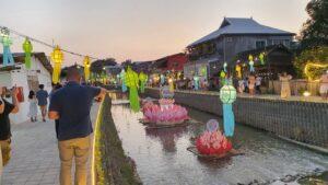 チェンマイ人気運河・ローイクラトン祭飾り