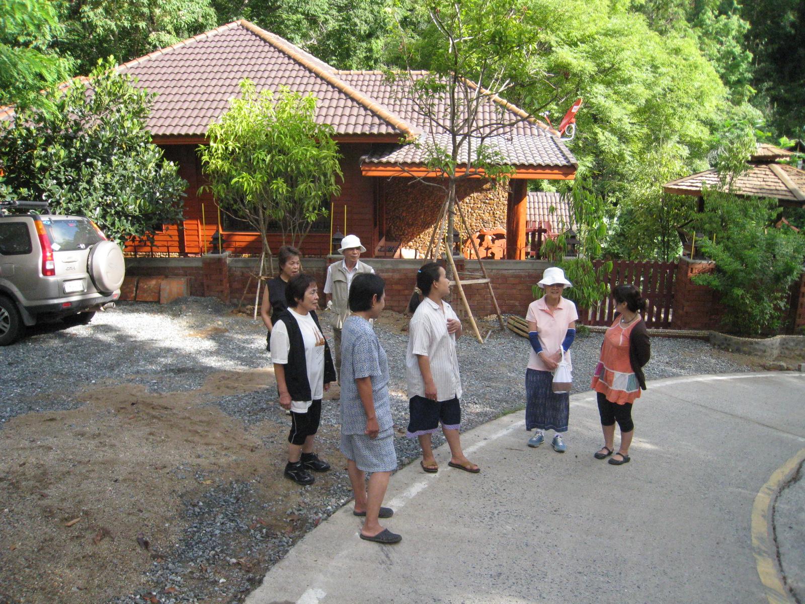 ひなびた村のメーカンポン村