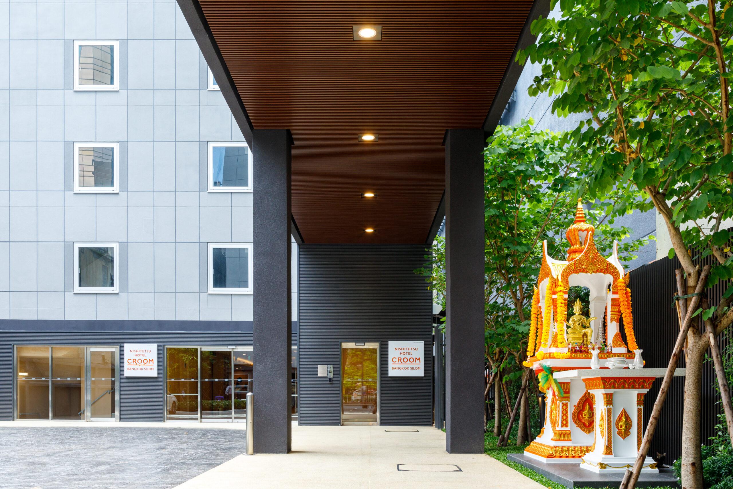 西鉄ホテルクルームバンコクシーロムエントランス