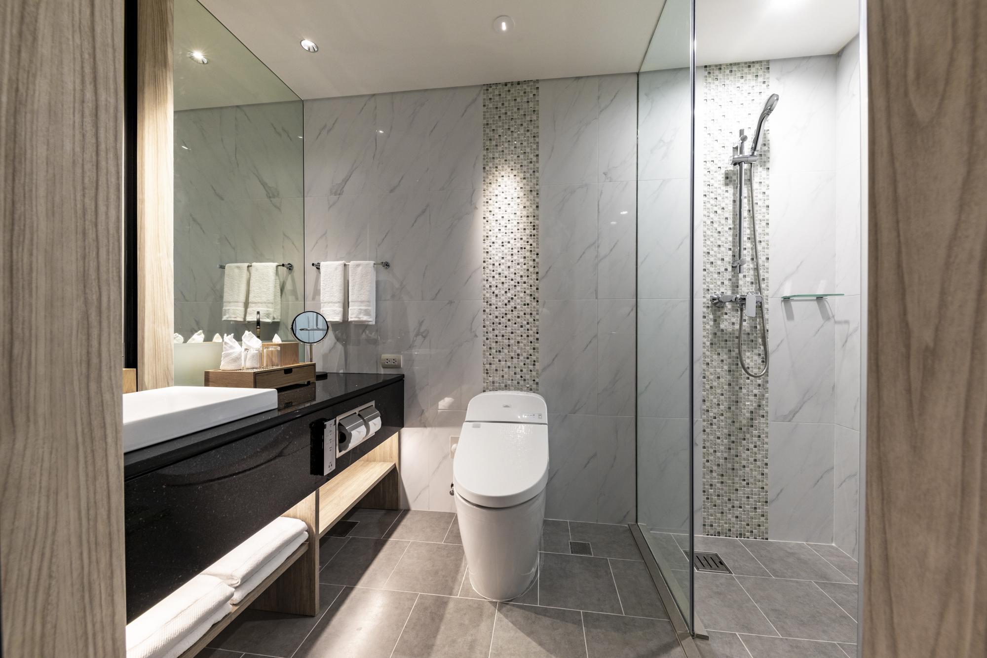 西鉄ホテルソラリアバンコクアソークスタンダードシャワートイレ